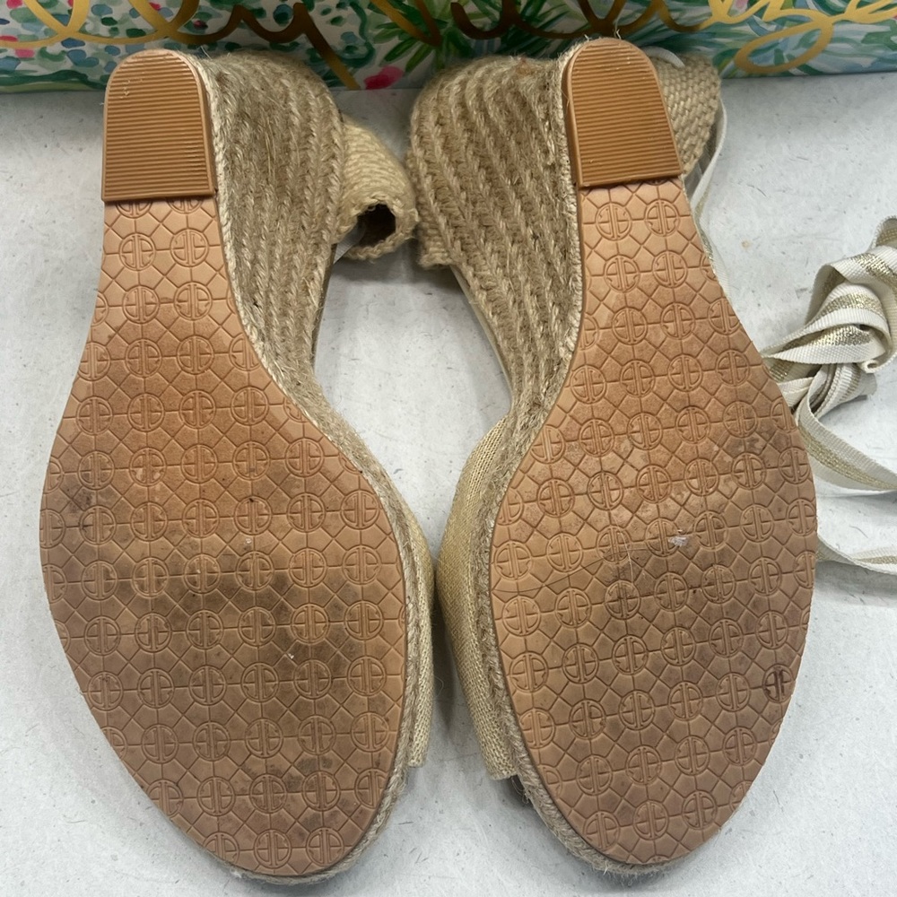Lilly Pulitzer Alyssa Espadriile wedge sandals. Size 8 - Picture 3 of 7